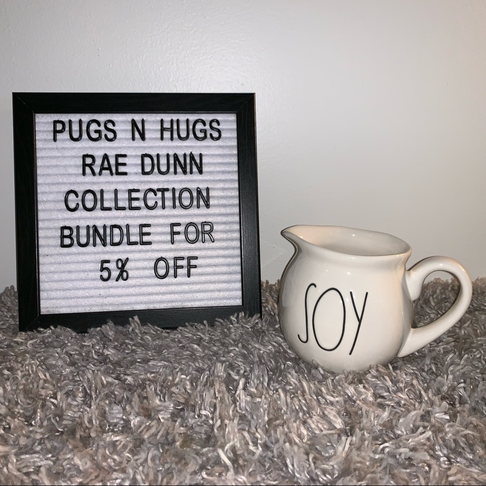 (FINAL PRICE) Rae Dunn Soy Pitcher